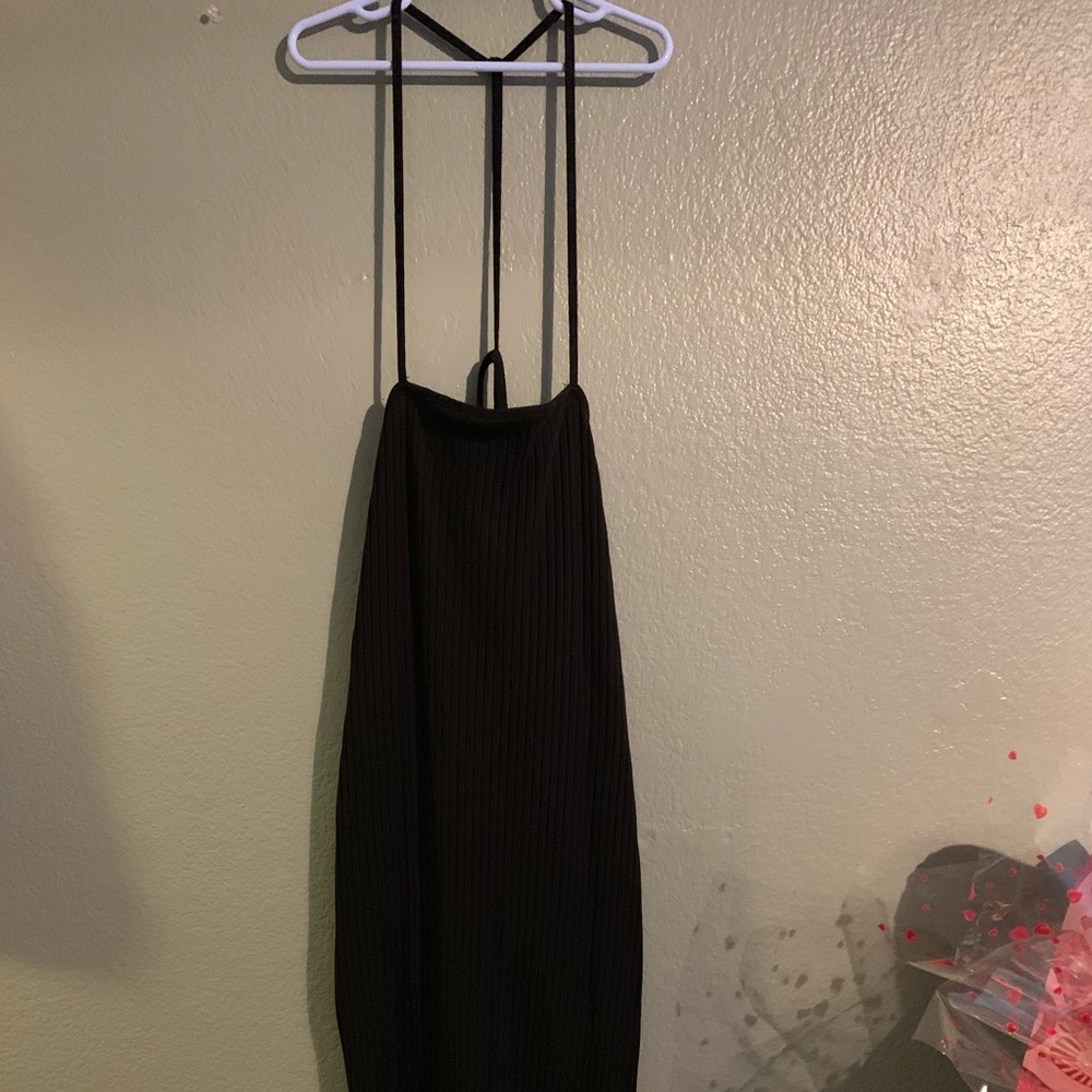 Black slim dress